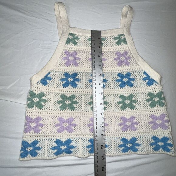 American Eagle Floral High Neck Sweater Tank Top Crocheted Size Small - Picture 3 of 6